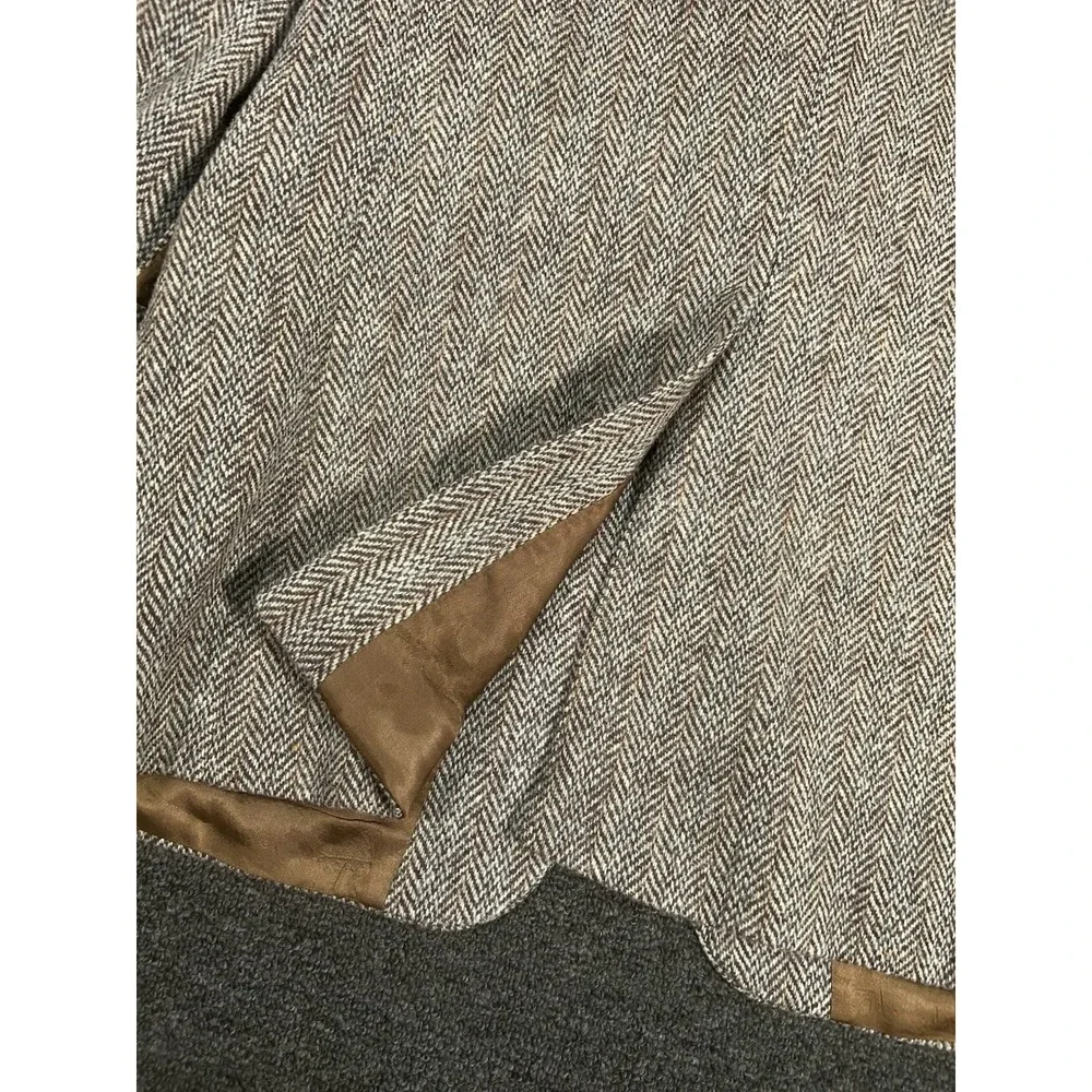 Vintage Harris Tweed Blazer Jacket Men's 42R Beige Herringbone Scottish Wool